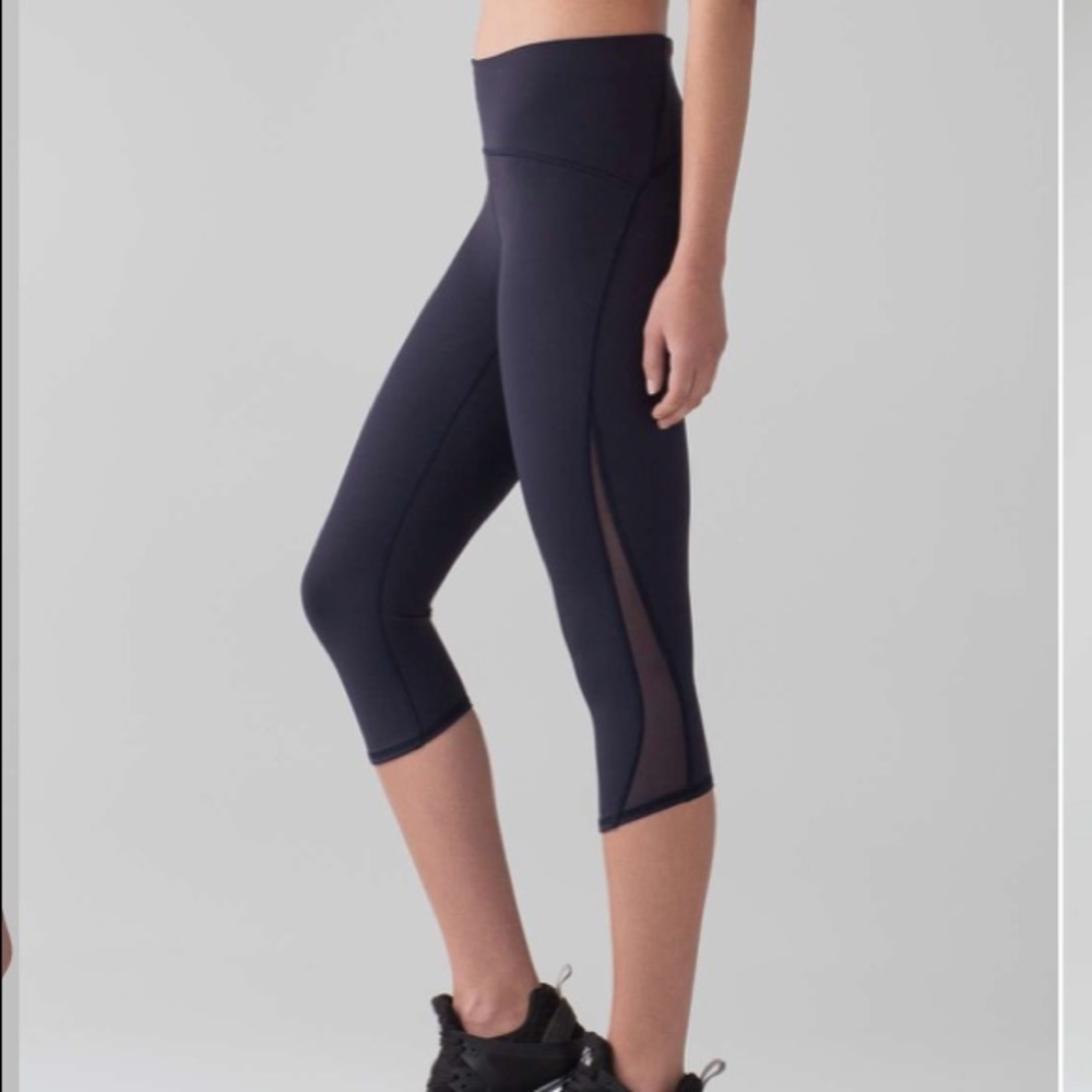 Lululemon train times crop